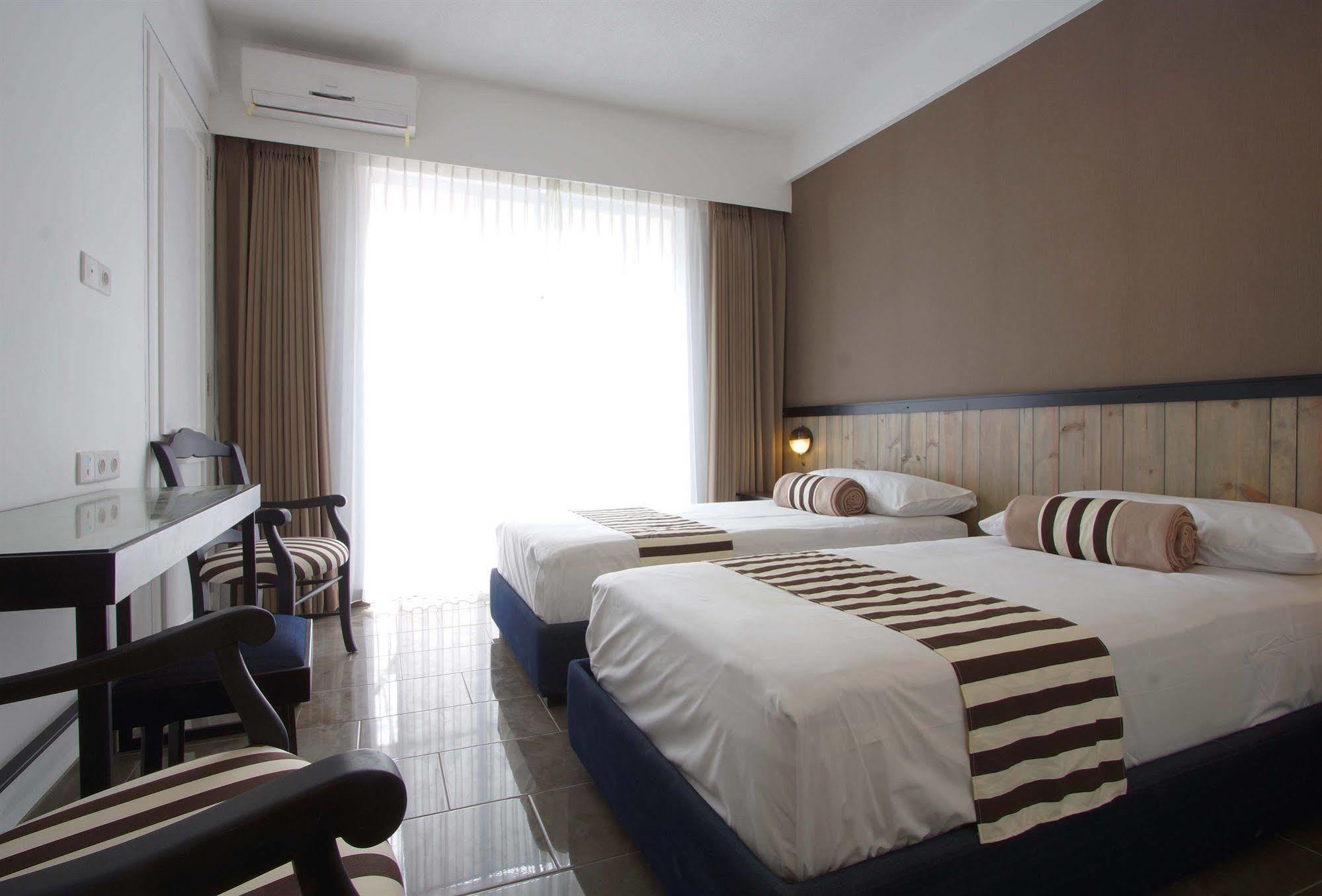 7 Bidadari Boutique Hotel Seminyak Exteriör bild